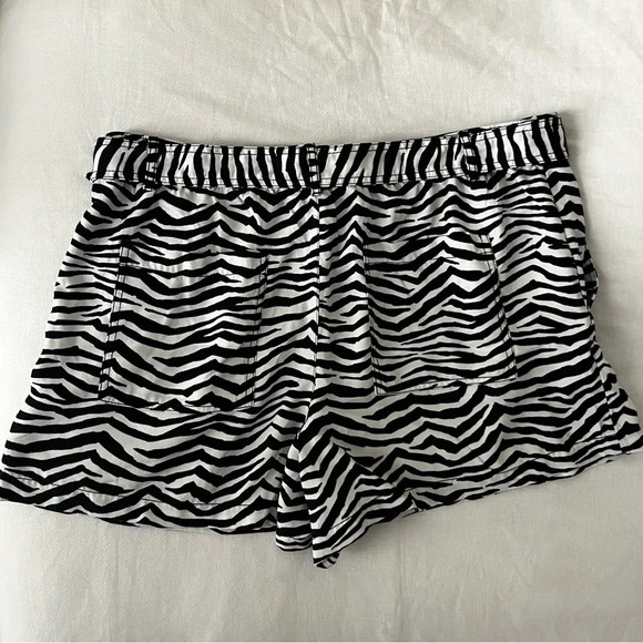 NWT LOFT Zebra Print Belted Flowy Summer Shorts - Picture 8 of 9